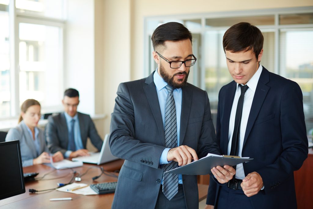 Consultant Advisor Officer